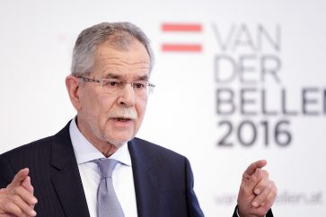 Alexander Van der Bellen