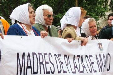 Madres de Plaza de Mayo