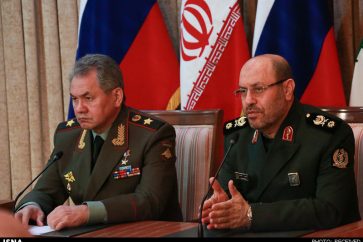 Serguei Shoigu y Hossein Dehqan