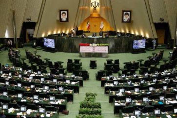 parlamento iran