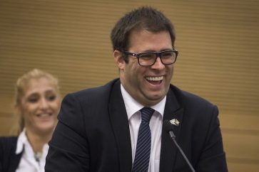 Oren Hazan