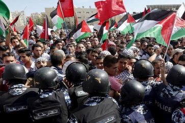 Manifestación anti-israelí en Ammán