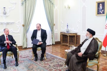 Encuentro entre Ebrahim Raisi y Nikolai Patrushev