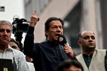 imran-khan-mitin