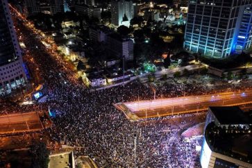 mani-contra-netanyahu-tel-aviv