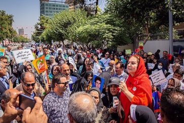 manifestantes-iranies-cierre-campo-mko-albania