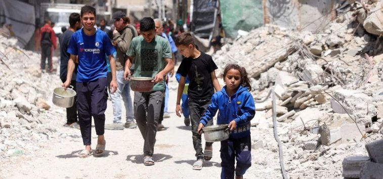  <a href="https://spanish.manartv.com.lb/1223829">Suecia: La negativa de “Israel” a permitir la entrada de ayuda a Gaza constituye un crimen de guerra</a>