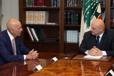 barrack-aoun